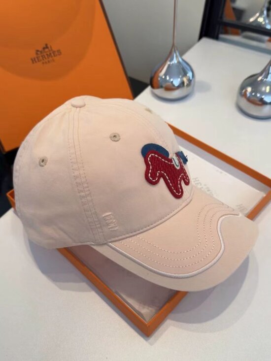 ?HERMES baseball cap. main image 6
